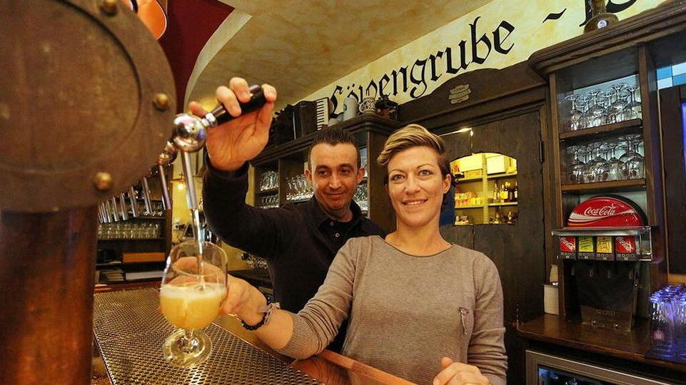 Pietro Nicastro e Monica Fantoni nella loro birreria di Limite sull’Arno
