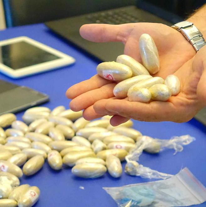 In via Crispi la base dello spaccio di droga per Pistoia e Prato