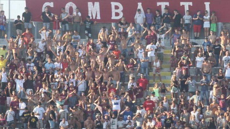 Pochi per noi, eppure tanti: Livorno record di presenze allo stadio