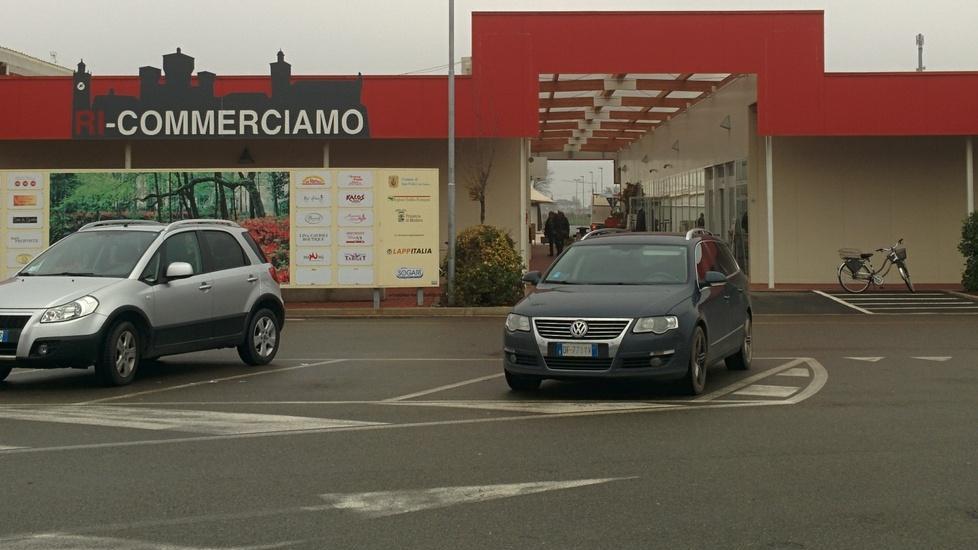 “Ricommerciamo” dovrà chiudere le saracinesche