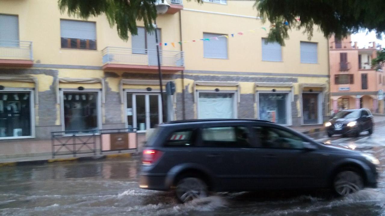 Strade allagate a Tortolì