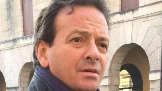 Scatta l’operazione nuova maggioranza