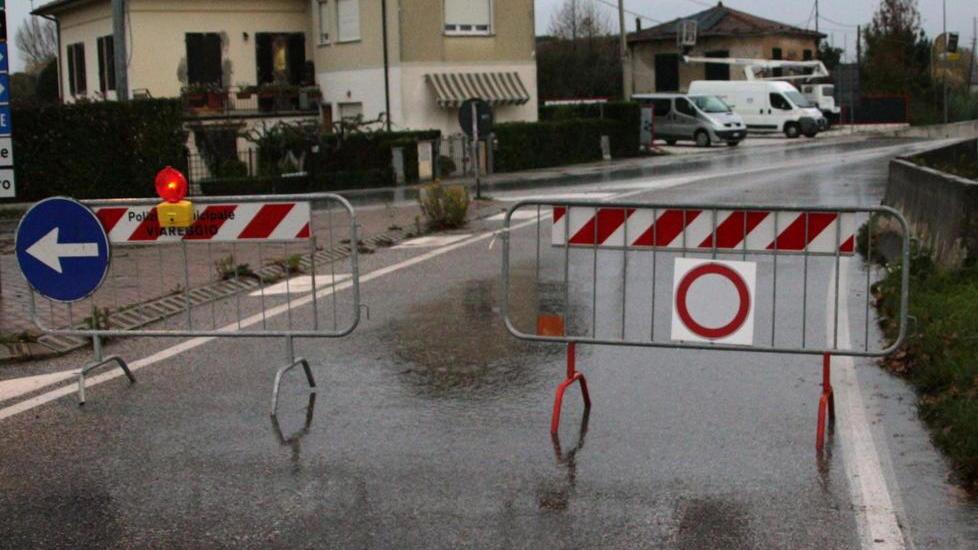 Infiltrazioni, chiuso il sottopasso