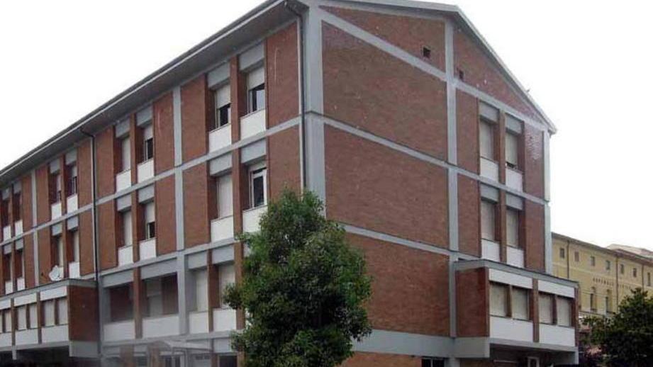 All’Ascoli solo gli amministrativi