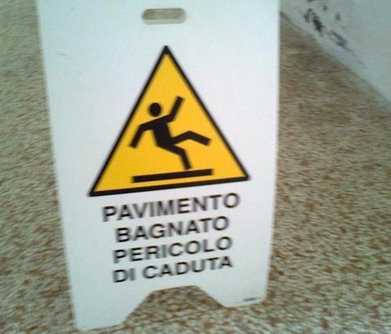 Cimitero, condutture rotte 