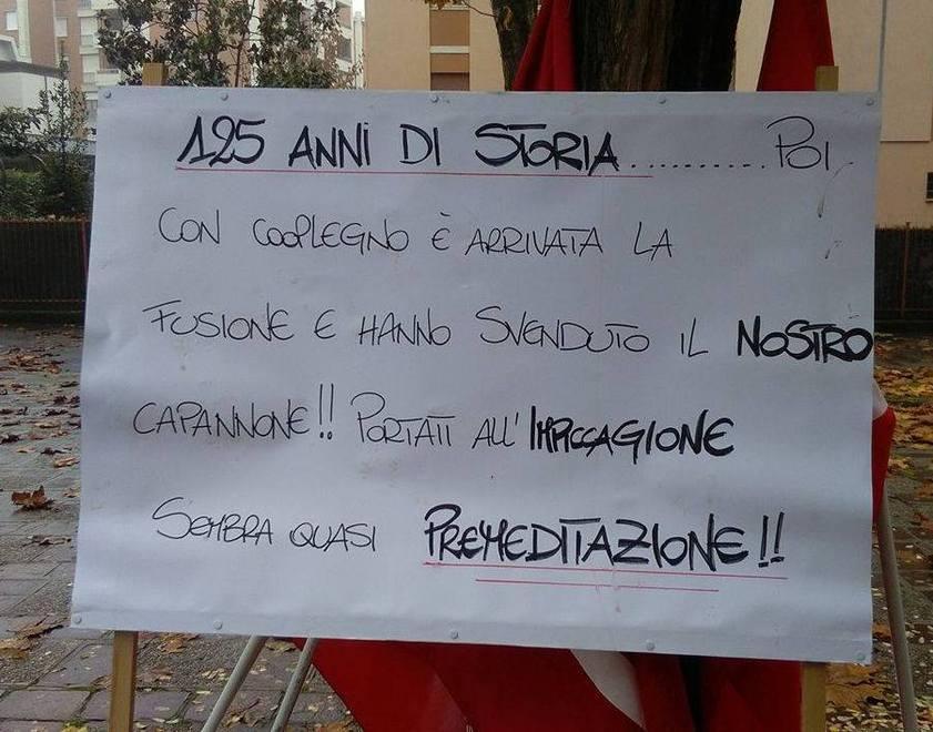 «Pronti a incatenarci ai macchinari» 