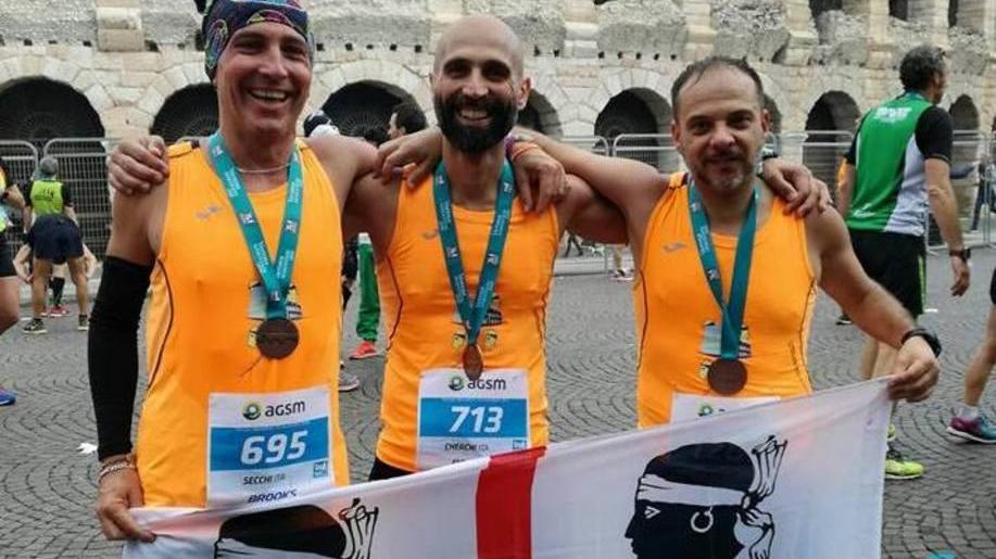 Gli atleti della Podistica Sassari grandi protagonisti a Verona