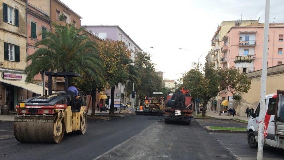 Partiti i lavori di bitumatura in centro