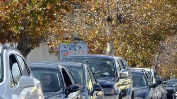Traffico impazzito per la corsa agli acquisti