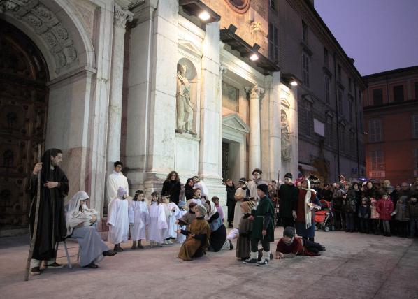Un corteo con oltre cento figuranti 
