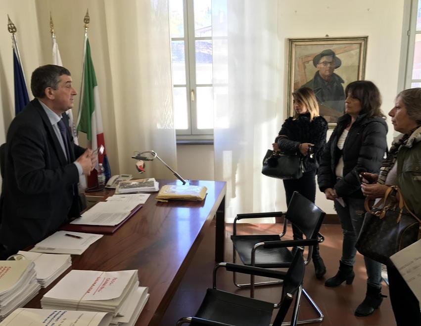 Il comitato passi carrabili cerca l’intesa con Mungai 