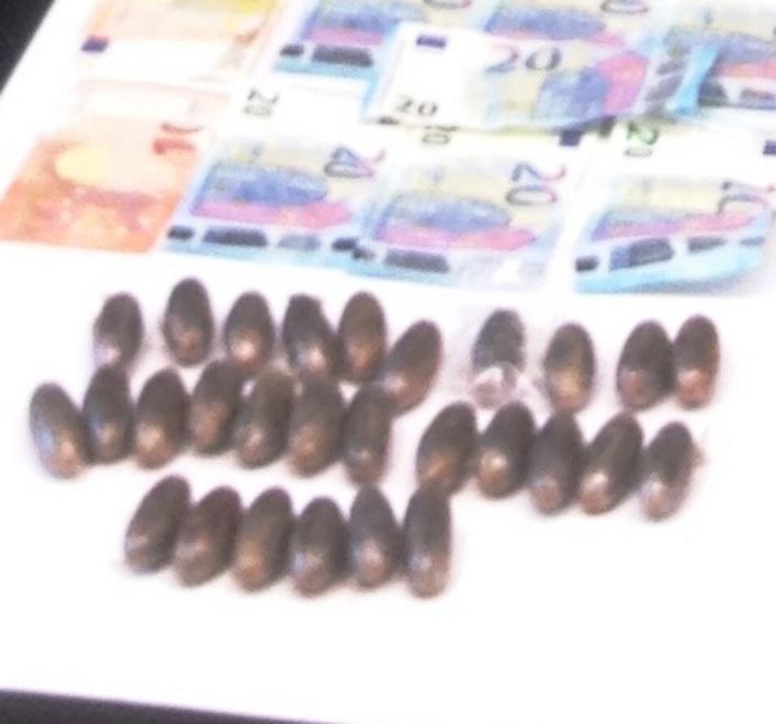 Droga nascosta nel giardino I tre uomini restano in carcere
