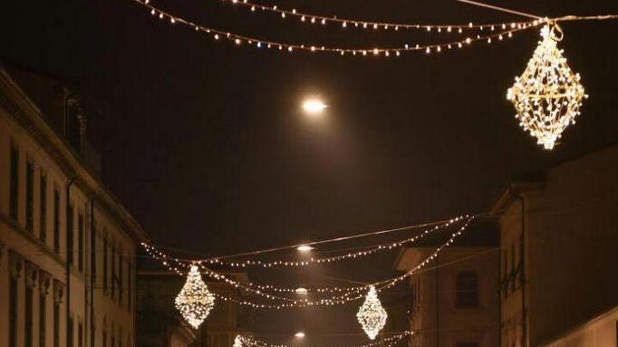 Borgo Giannotti, piacciono le luci di Natale