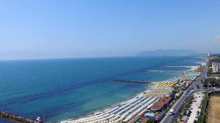 «Ora i progetti per il mare o sarà un 2017 con l’alga»