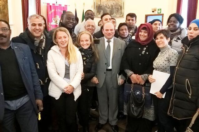 Gli immigrati scelgono i loro rappresentanti 