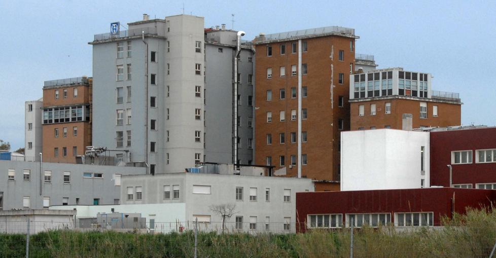 Ciclista infartuato, i carabinieri lo salvano