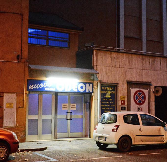 Estorsione al cinema porno, la replica 