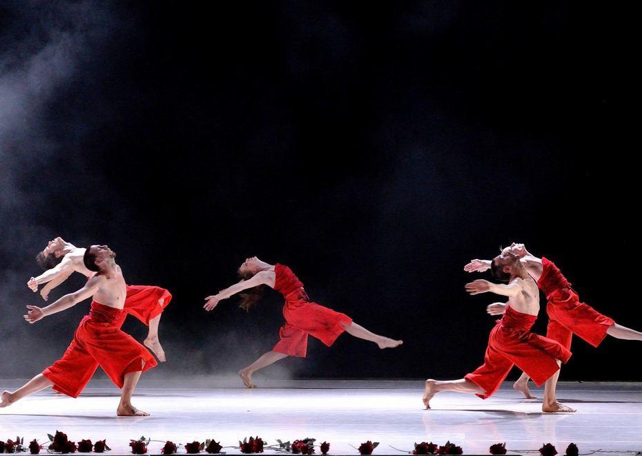 Danza contemporanea e musica classica si incontrano al Duse