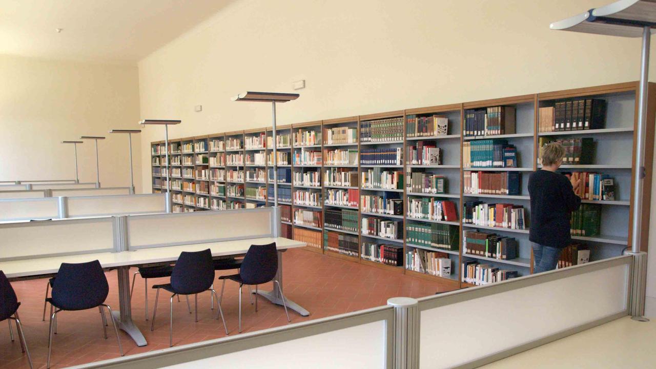 La biblioteca di Viareggio