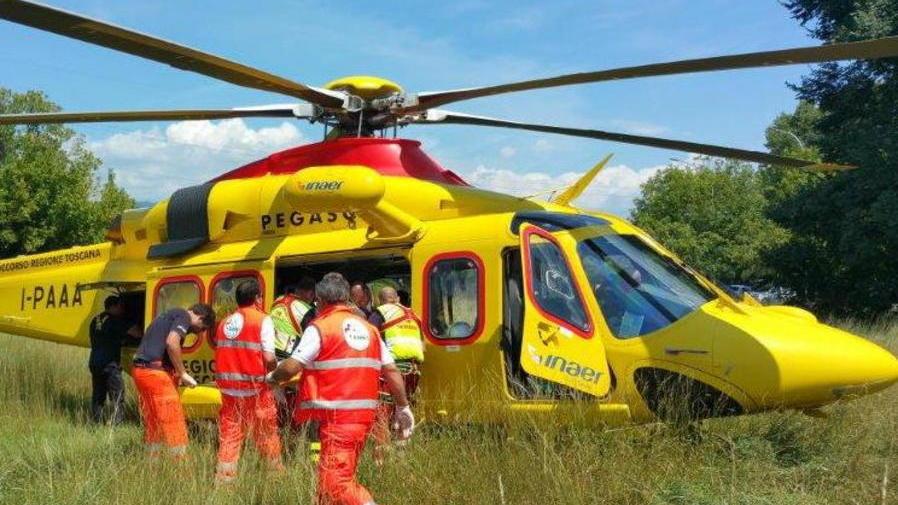 Cade dalla moto a tredici anni e viene ricoverato al Meyer
