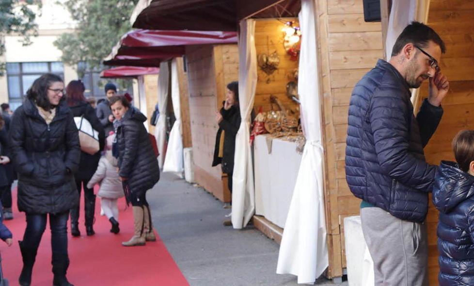 Arriva la colonna sonora per lo shopping in centro 