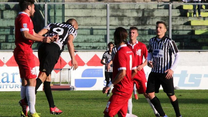 La vera partita? Dal notaio Oggi si decide sul futuro
