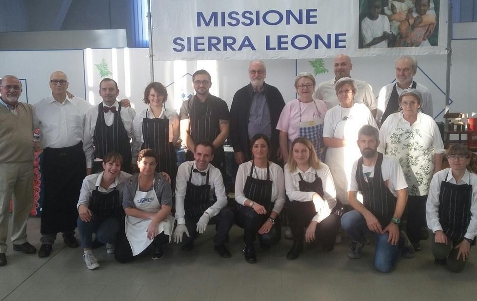 Spilamberto abbraccia padre Pini 