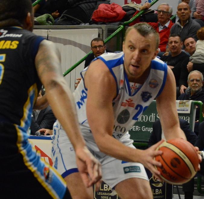 Dinamo Sassari a Belgrado, Savanovic gioca “in casa”: «Nessuna emozione, voglio vincere» 
