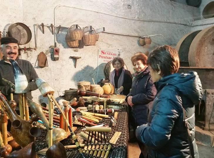 Un bagno di folla per la festa dell’olio nuovo 