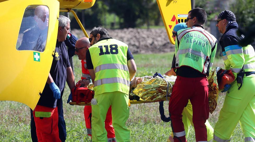 Colto da malore mentre telefona Salvato dalla moglie 