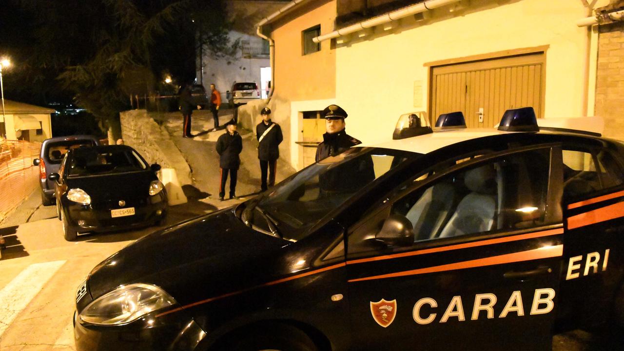 Operazione dei carabinieri durante la notte