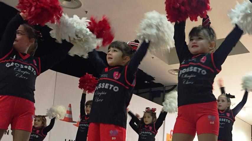 Cheerleaders, sport e solidarietà nel ricordo di Giulio De Paola