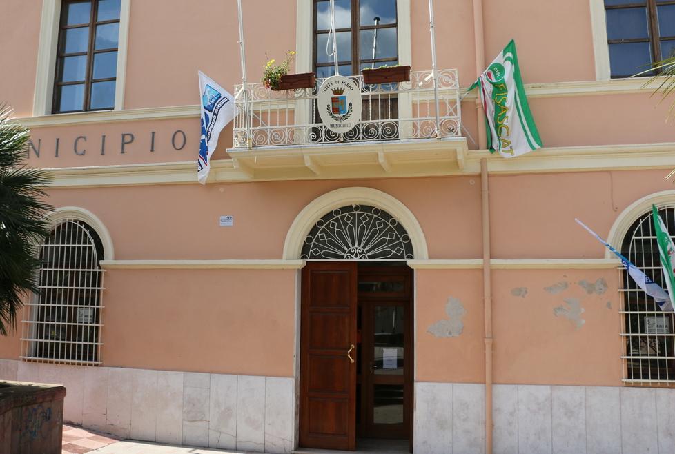 Bagarre in Consiglio sulla nomina del dirigente
