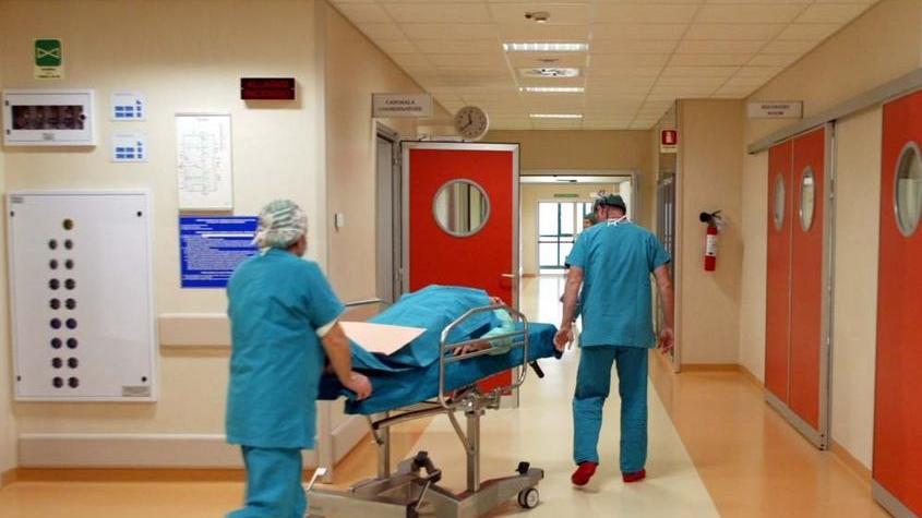 Vaccino a pagamento per gli infermieri over 45