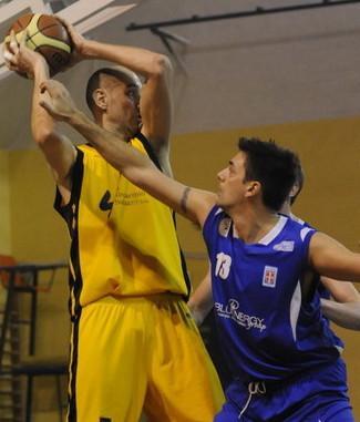 Uri travolge anche Nuoro e ipoteca il campionato di serie D