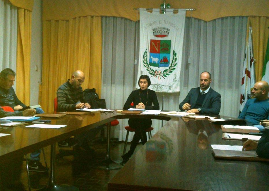 Nel conflitto sindaca-dipendenti spunta una consulenza misteriosa 