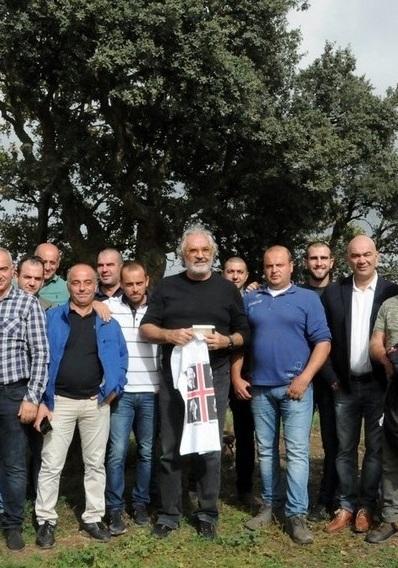 Bitti, nuovo incontro con Flavio Briatore sognando l’America 