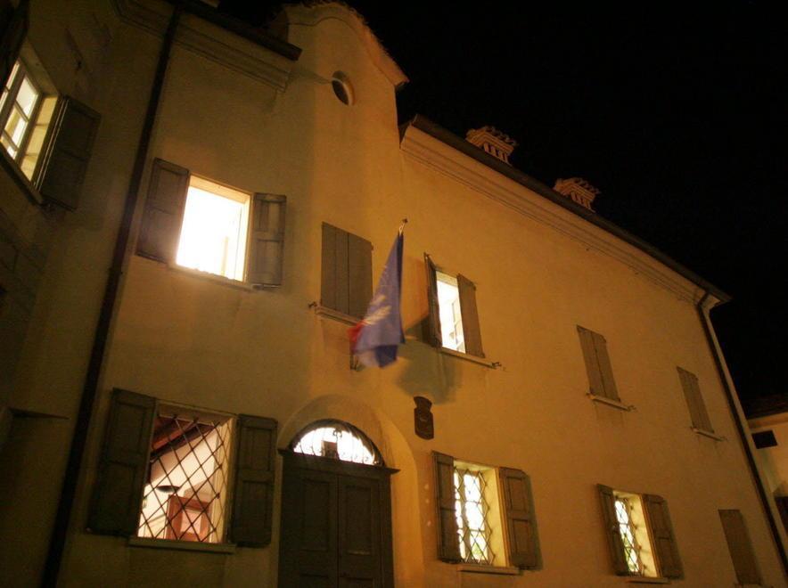 «Marola, seggio trasferito e nessuno lo sa» 