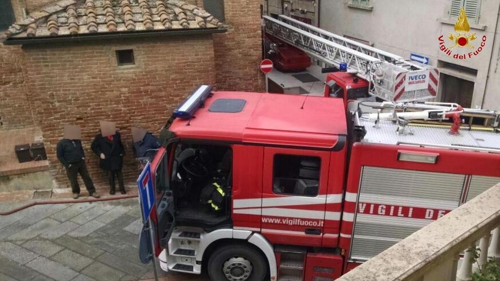 Un intervento dei vigili del fuoco (foto d'archivio)