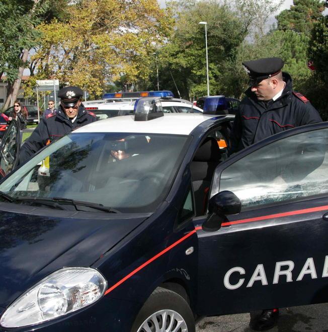 Marito in carcere: tenta il suicidio 
