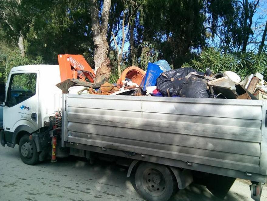 Raccolti dai volontari quasi 3500 chili di rifiuti abbandonati