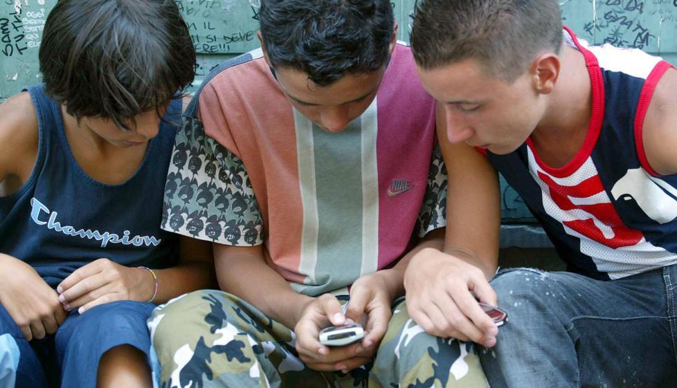 Web e sicurezza, studenti della Guardi al Centro giovani
