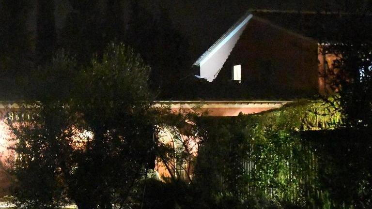 Rapina in villa alla Capannina I banditi sorpresi da due ragazze