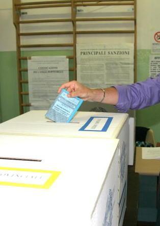 In 188 votano per la prima volta uffici elettorali sempre aperti
