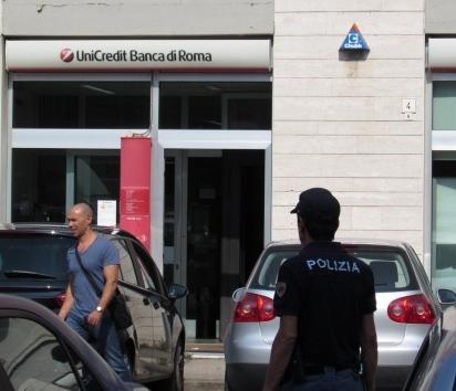 «Minacce per il video hard» ma non è vero: denunciato 