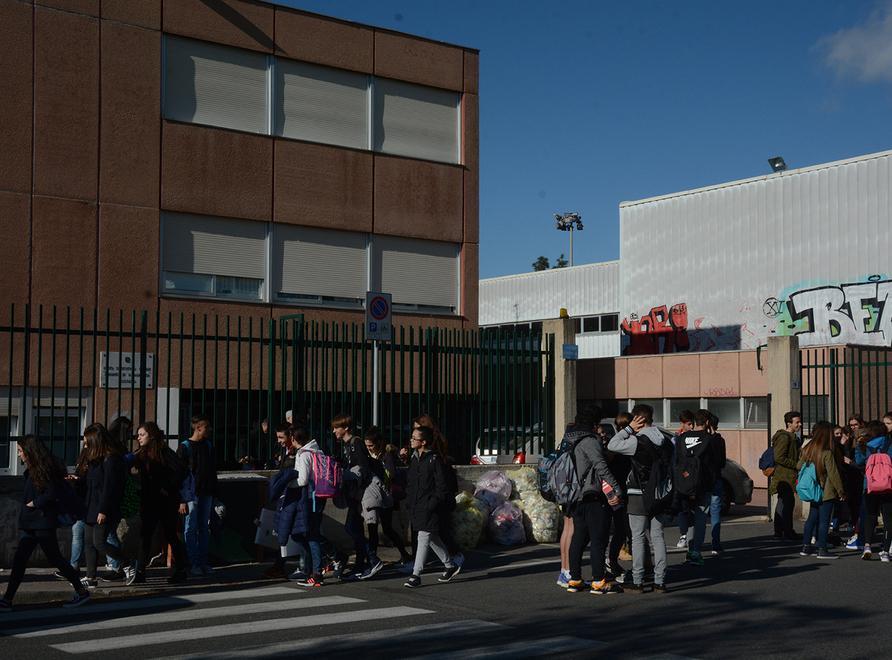 Palestre al gelo, protestano gli studenti 