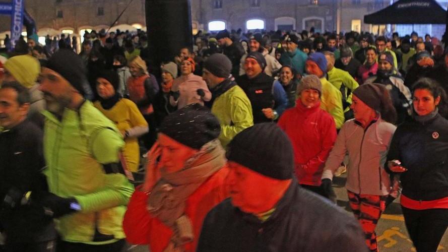 Corsa tutti assieme nel freddo della sera