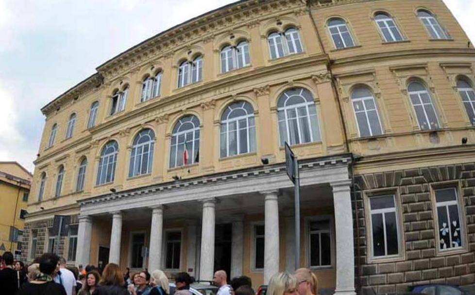 Le scuole elementari Saffi di Carrara