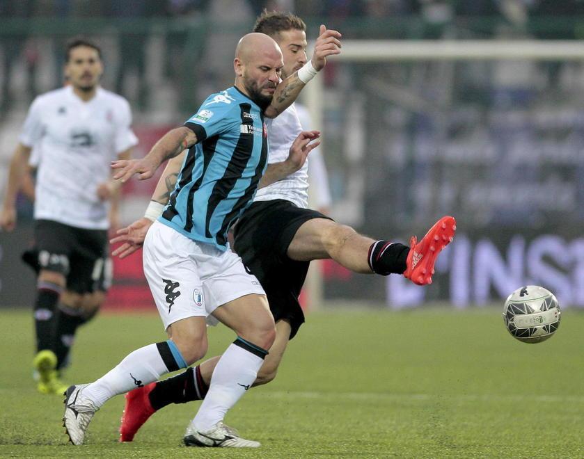 Del Fabro e Lisuzzo sono una diga, Golubovic in forma 