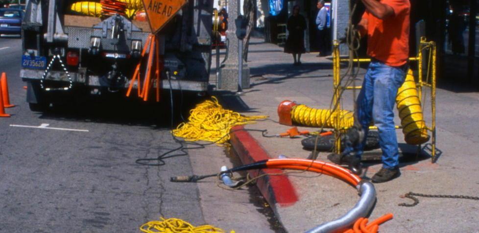 Fibra ottica, cantieri prorogati fino al 10
